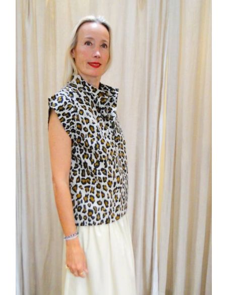 BELLE PIECE Top DEIA safari