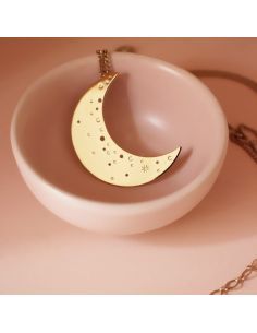 Christelle Dit Christensen collier M croissant de Lune doré 2