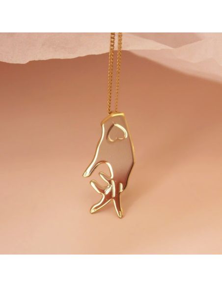 Christelle Dit Christensen collier S  Coeur sur la main doré Christelle Dit Christensen collier S  Coeur sur la main doré